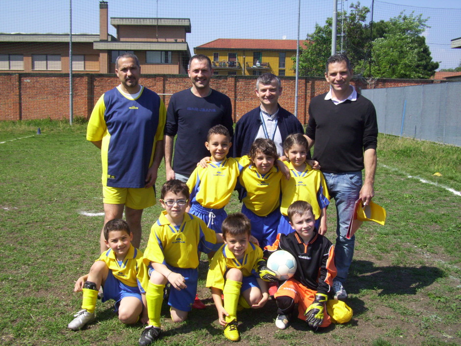 Partita gioca-bimbi maggio 2011