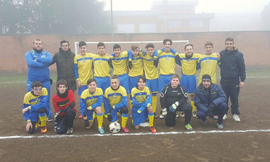 Squadra 'Juniores' leva 2001/2002/2003